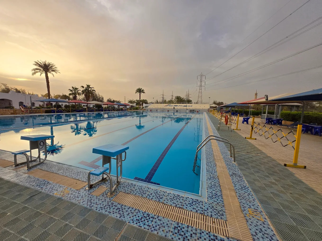 صور نادي أسمنت أسيوط