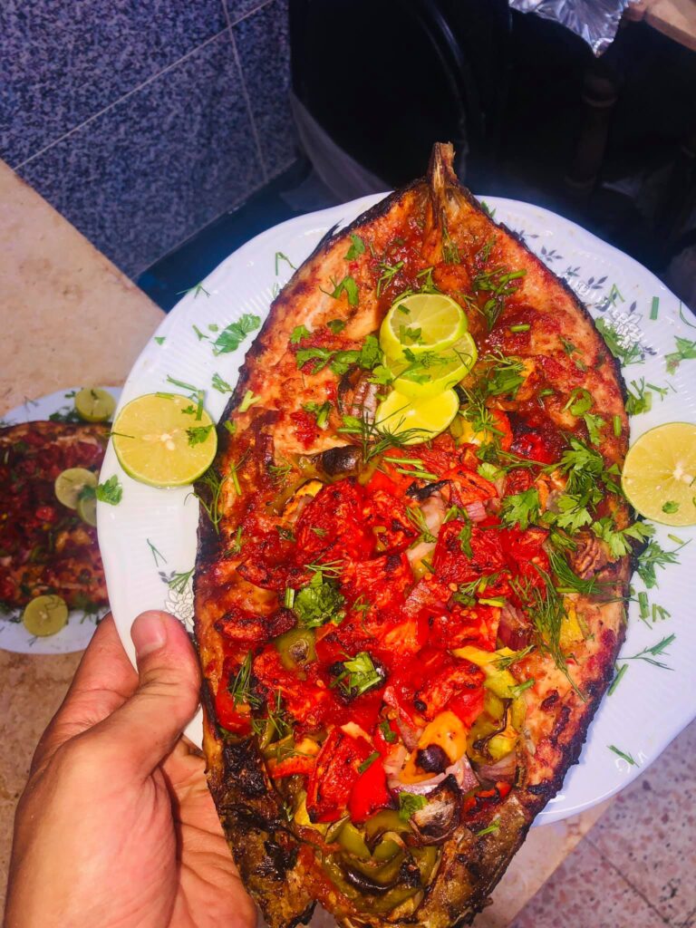 مطعم سمكمك من مطاعم مأكولات بحرية في أسيوط